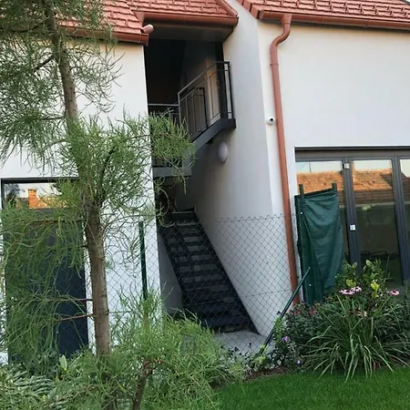 Dobra Lipa * ברטיסלאבה