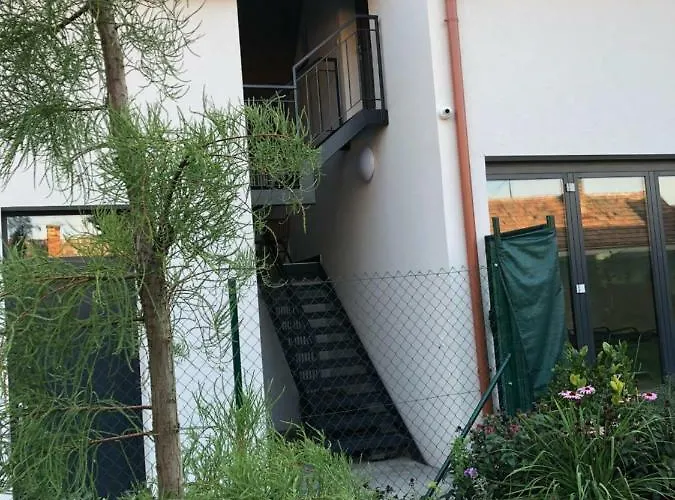 Dobra Lipa * Bratysława