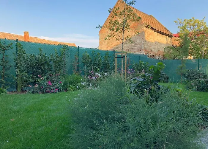 Dobra Lipa Apartment *